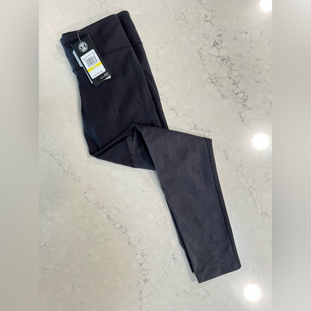 *NEW* Under Armour leggings